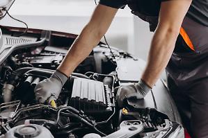 Economia, imprese pi&ugrave; fiduciose, famiglie ancora prudenti