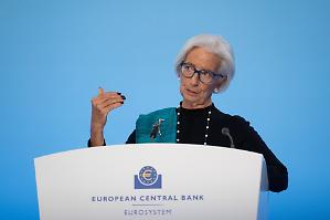 Asset russi congelati al Consiglio Ue. Lagarde: &laquo;Importante sbloccarli&raquo;. La Banca russa minaccia ritorsioni