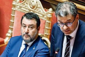 Manovra, scontro nella Lega. Giorgetti cede alle pressioni. La spunta Matteo Salvini