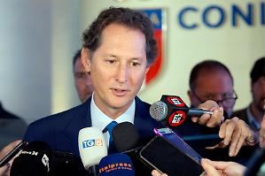 Violazioni fiscali, pronta imputazione coatta per Elkann