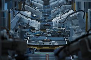 Ma la produzione industriale 
continua a crescere