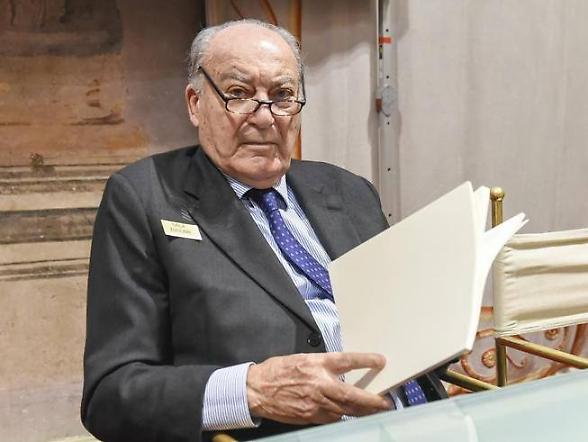 Censis, il ceto medio &egrave; in affanno. Dal 2011 ricchezza in calo dell&rsquo;8,5%