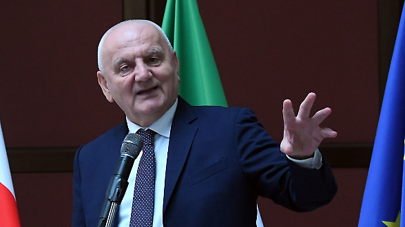 Emilia-Romagna, crescita prudente. Pil 2025 a +0,6. Tiene il lavoro