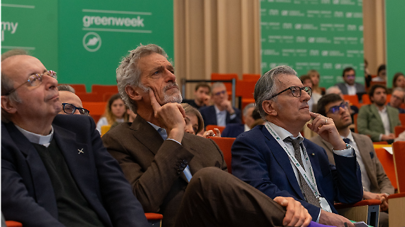 Green Economy, indietro tutta? No, bisogna guardare al futuro